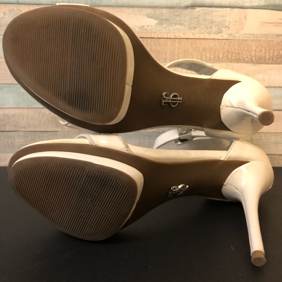 EUC Jennifer Lopez Beautiful White Classy Heels - Picture 7 of 7